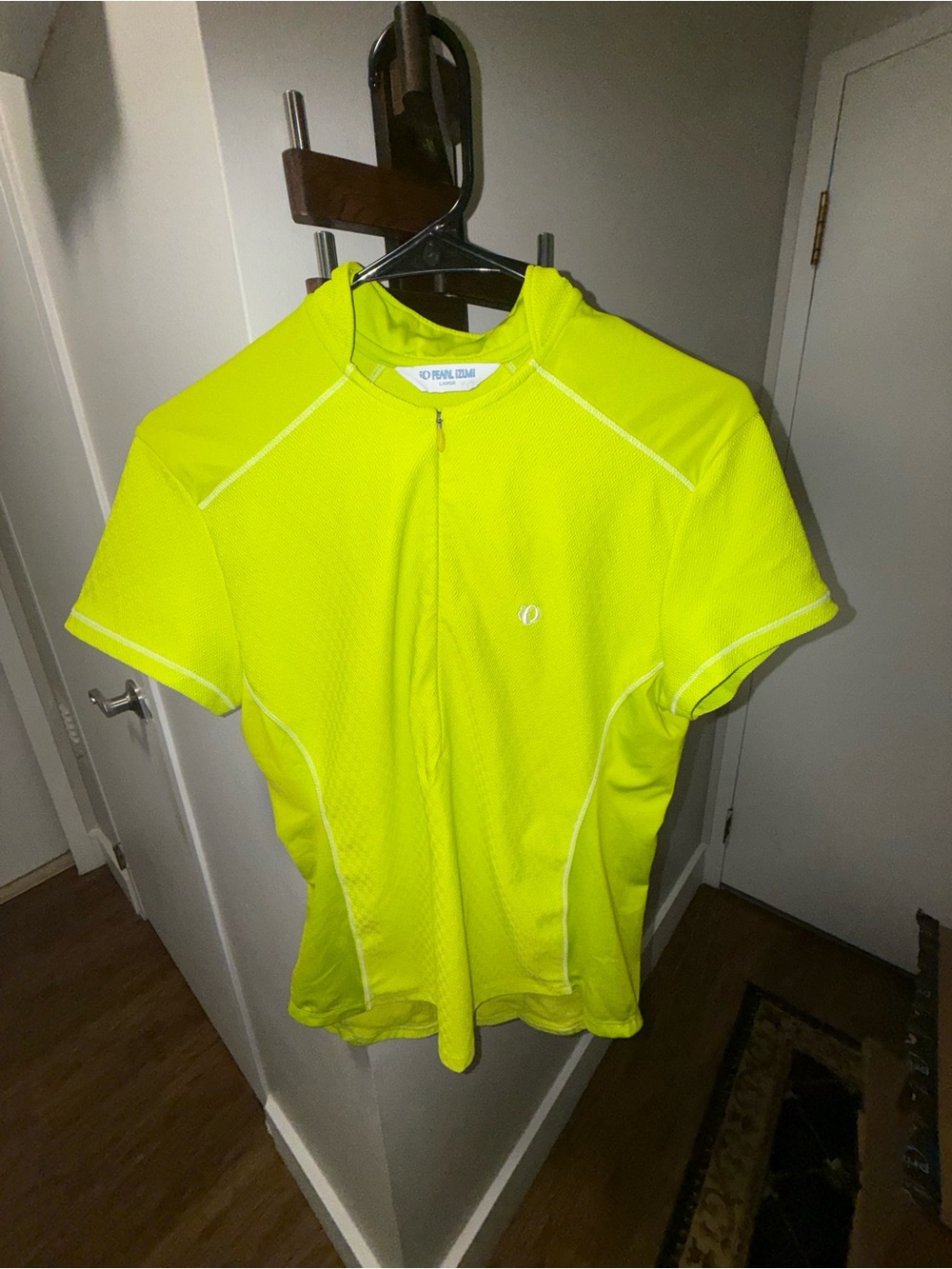 Pearl Izumi Women’s Neon Yellow Short Sleeve Cycling Jersey